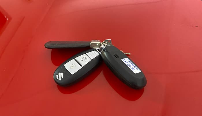 2016 Maruti Baleno ZETA CVT PETROL 1.2, Petrol, Automatic, 79,233 km, Key Close Up