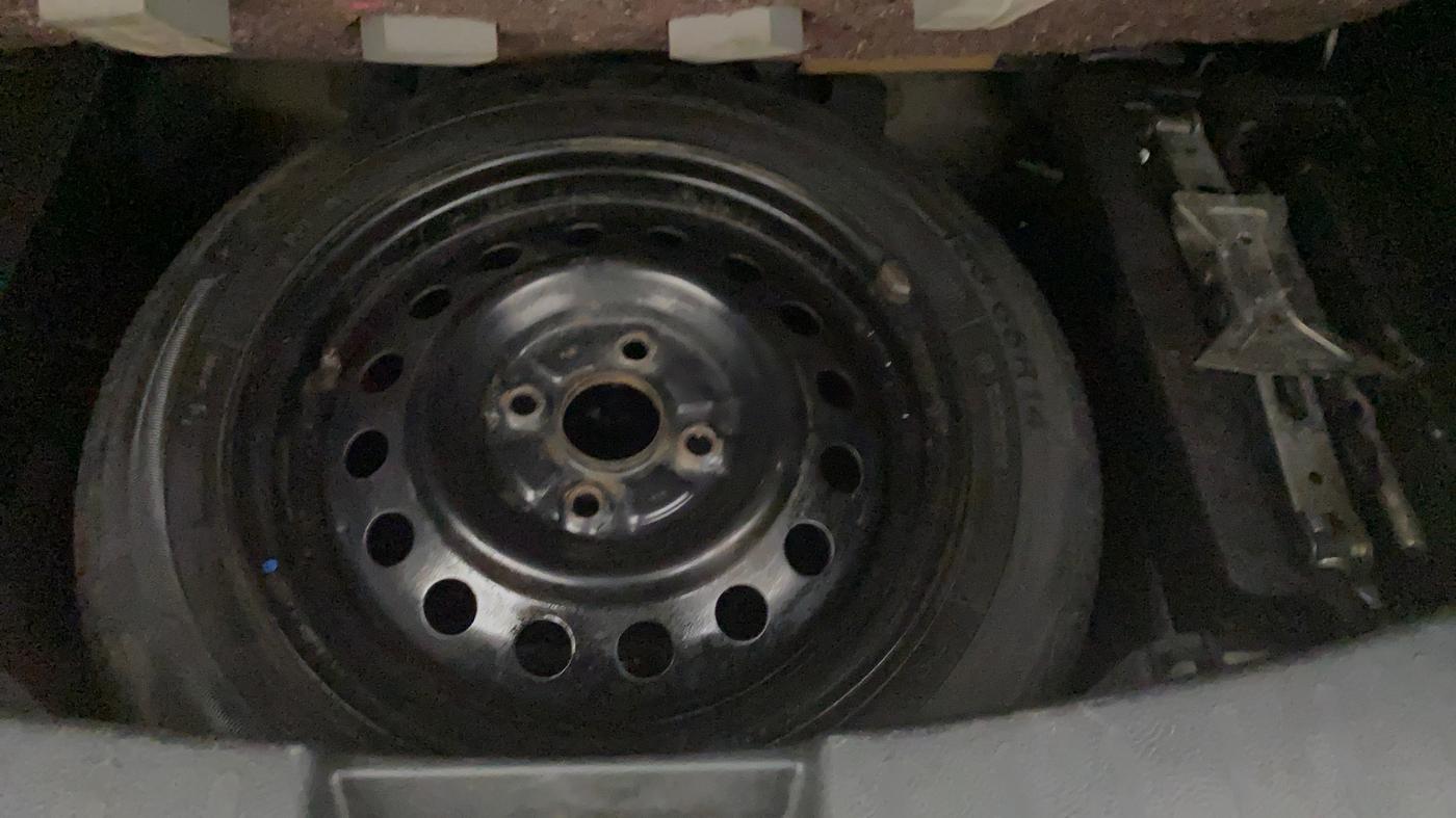 2013 Maruti Wagon R 1.0 VXI, Petrol, Manual, 25,596 km, Spare Tyre
