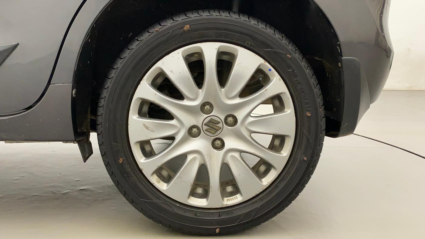 2017 Maruti Baleno ZETA PETROL 1.2, Petrol, Manual, 1,15,870 km, Left Rear Wheel