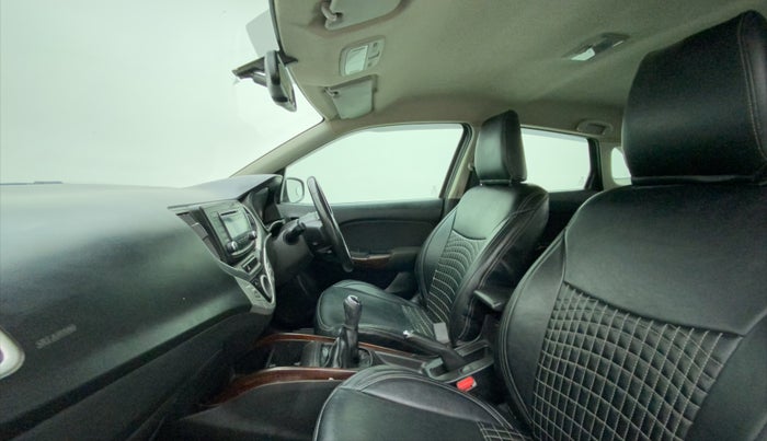 2017 Maruti Baleno ZETA PETROL 1.2, Petrol, Manual, 1,15,870 km, Right Side Front Door Cabin