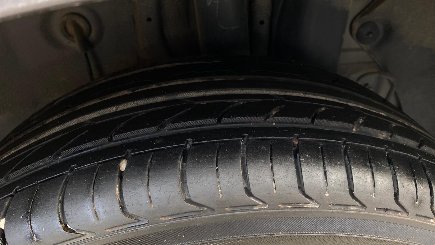2019 Hyundai Elite i20 ASTA (O) CVT, Petrol, Automatic, 57,689 km, Left Rear Tyre Tread