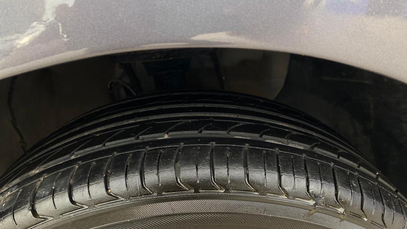 2019 Hyundai Elite i20 ASTA (O) CVT, Petrol, Automatic, 57,689 km, Right Front Tyre Tread