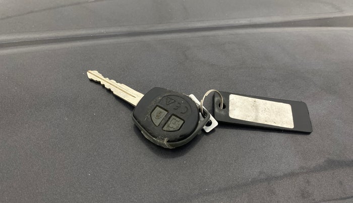 2024 Maruti Alto K10 VXI PLUS AMT, Petrol, Automatic, 28,459 km, Key Close Up