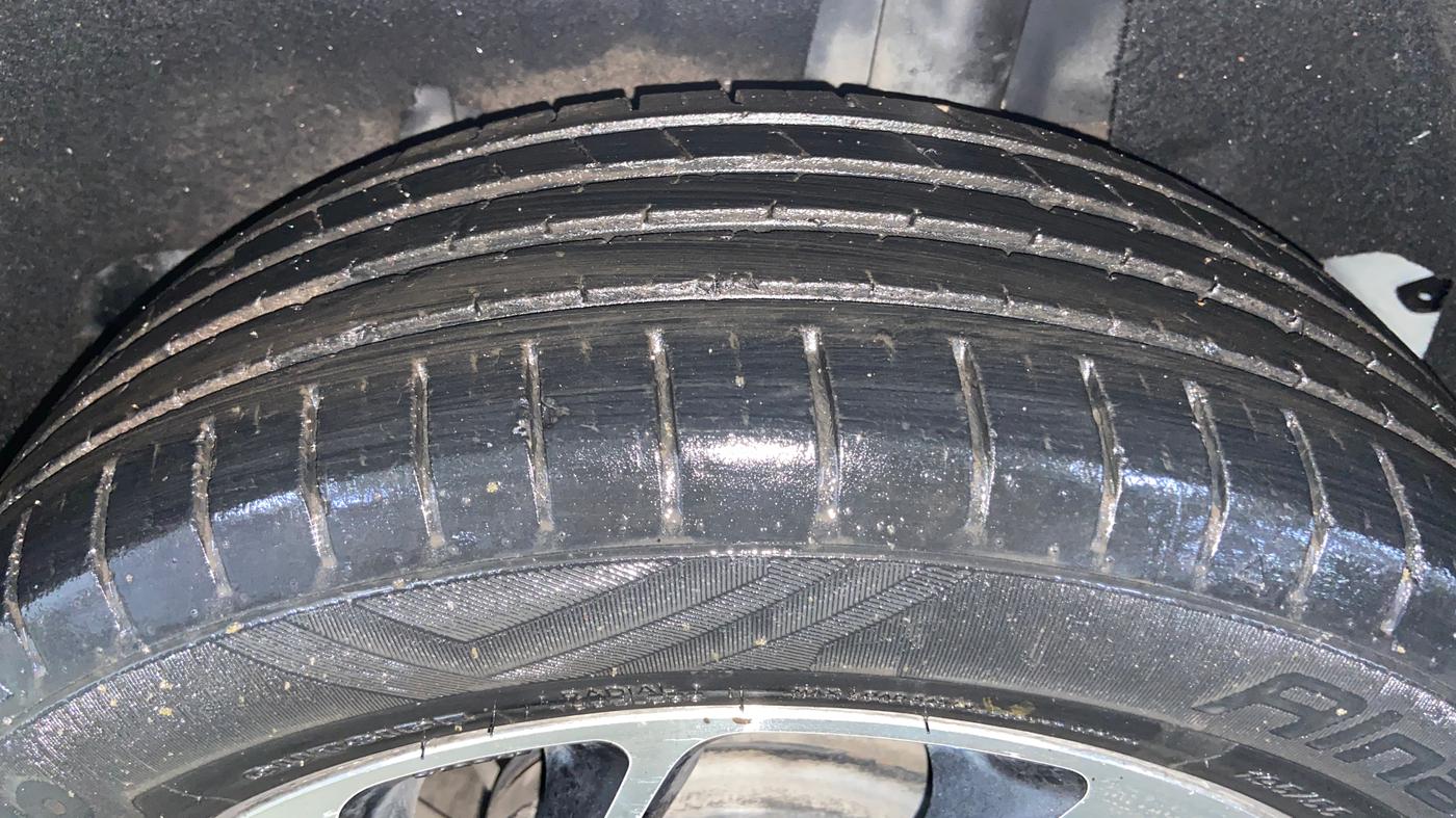 2021 Maruti Baleno ALPHA CVT PETROL 1.2, Petrol, Automatic, 57,156 km, Left Rear Tyre Tread