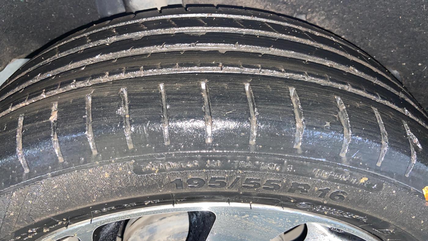 2021 Maruti Baleno ALPHA CVT PETROL 1.2, Petrol, Automatic, 57,156 km, Right Rear Tyre Tread