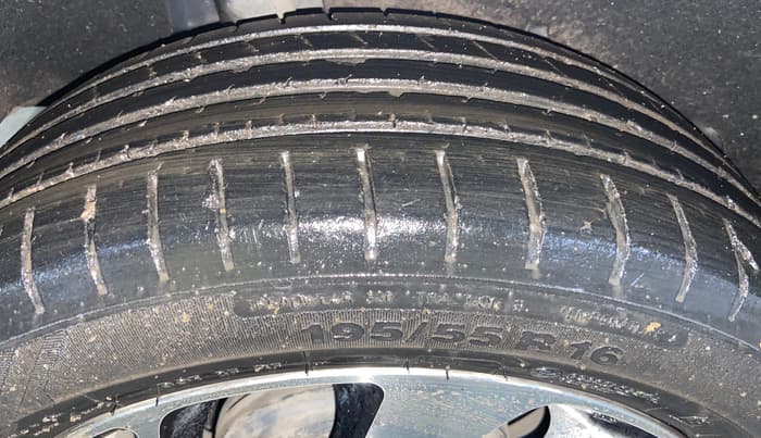2021 Maruti Baleno ALPHA CVT PETROL 1.2, Petrol, Automatic, 57,156 km, Right Rear Tyre Tread