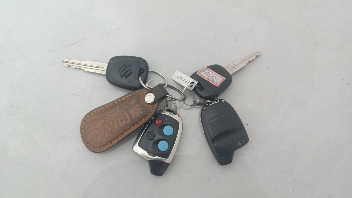 2014 Maruti Alto 800 LXI, Petrol, Manual, 53,578 km, Key Close Up