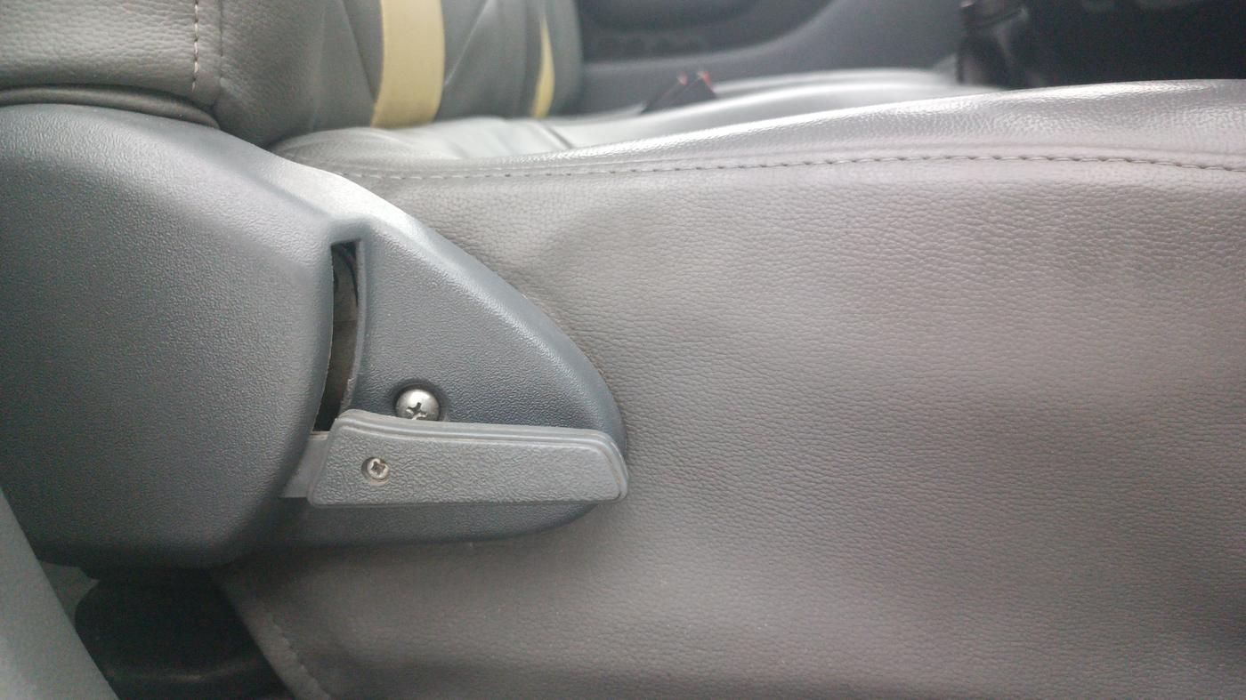 2014 Maruti Alto 800 LXI, Petrol, Manual, 53,578 km, Driver Side Adjustment Panel