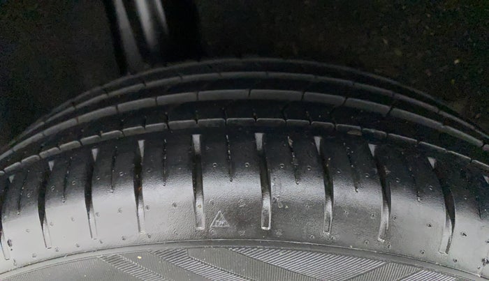 2021 Maruti Baleno ZETA PETROL 1.2, Petrol, Manual, 31,237 km, Right Rear Tyre Tread