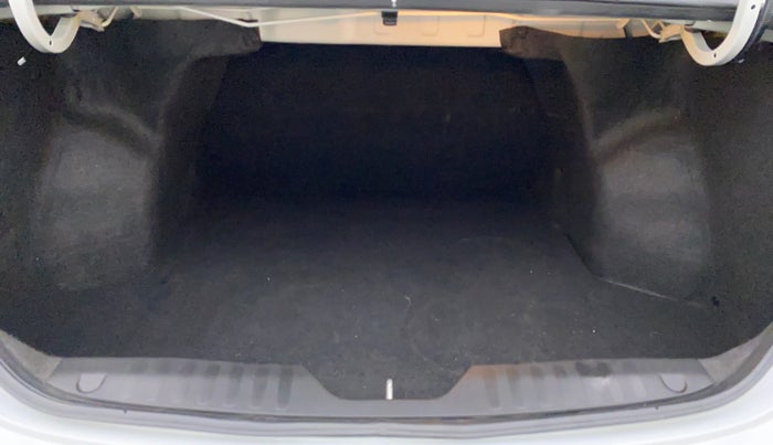 2021 Maruti Ciaz ALPHA 1.5 AT SHVS, Petrol, Automatic, 10,201 km, Boot Inside