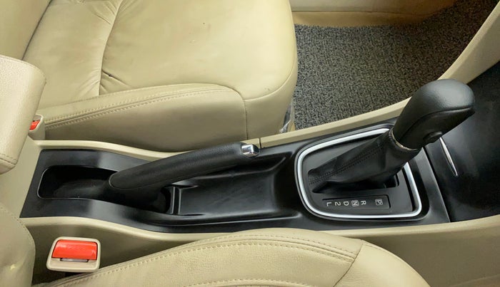 2021 Maruti Ciaz ALPHA 1.5 AT SHVS, Petrol, Automatic, 10,201 km, Gear Lever