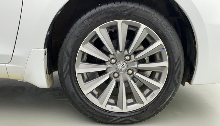 2021 Maruti Ciaz ALPHA 1.5 AT SHVS, Petrol, Automatic, 10,201 km, Right Front Wheel