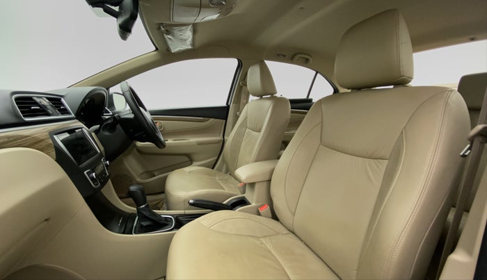 2021 Maruti Ciaz ALPHA 1.5 AT SHVS, Petrol, Automatic, 10,201 km, Right Side Front Door Cabin