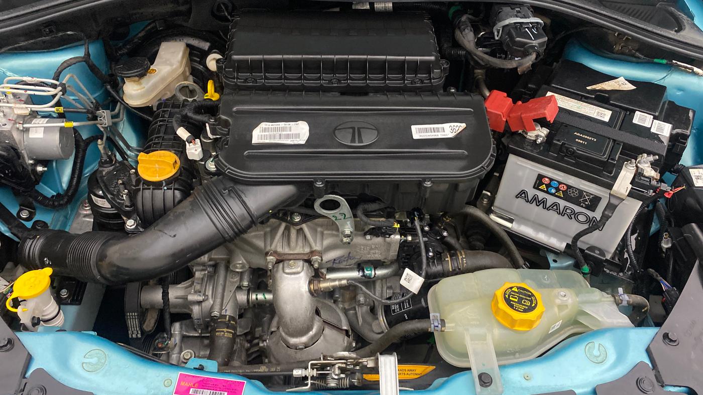 2025 Tata Tiago XTA PETROL, Petrol, Automatic, 16,589 km, Engine View