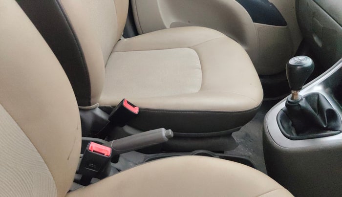 2013 Hyundai i10 MAGNA 1.2, Petrol, Manual, 45,915 km, Gear Lever