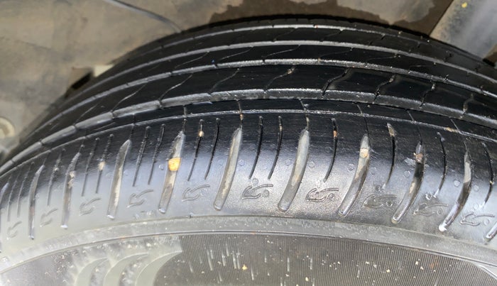 2023 KIA SONET HTX 1.0 DCT, Petrol, Automatic, 11,716 km, Left Rear Tyre Tread