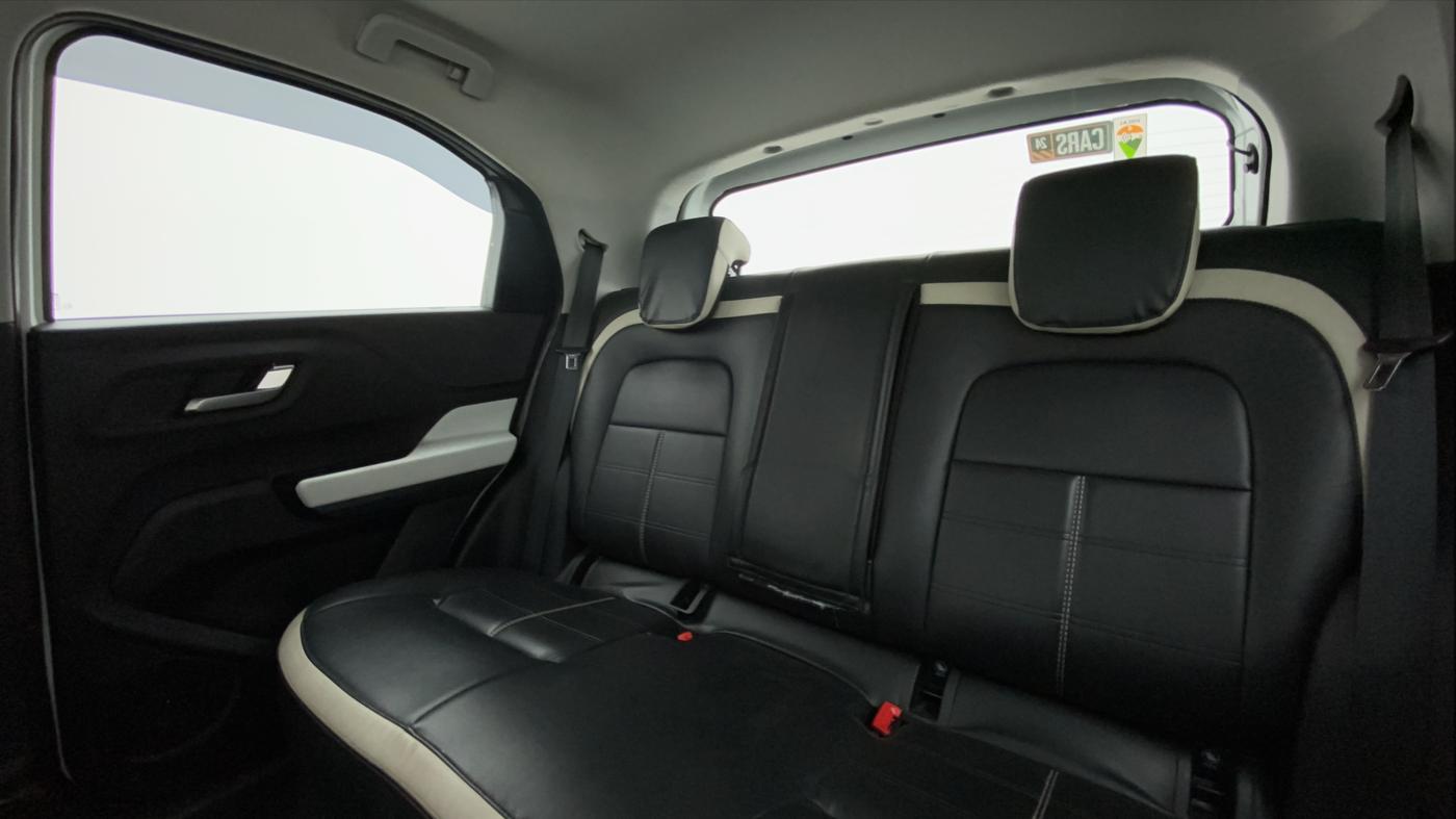 2022 Tata PUNCH CREATIVE  AMT, Petrol, Automatic, 27,268 km, Right Side Rear Door Cabin