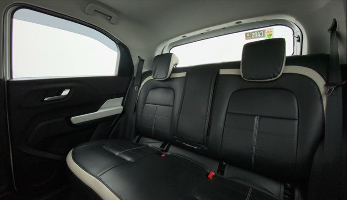 2022 Tata PUNCH CREATIVE  AMT, Petrol, Automatic, 27,268 km, Right Side Rear Door Cabin