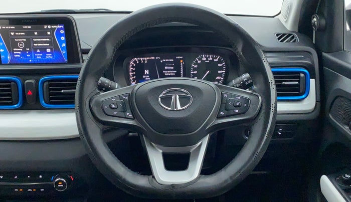 2022 Tata PUNCH CREATIVE  AMT, Petrol, Automatic, 27,268 km, Steering Wheel Close Up