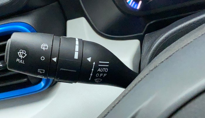2022 Tata PUNCH CREATIVE  AMT, Petrol, Automatic, 27,268 km, Rain Sensing Wipers