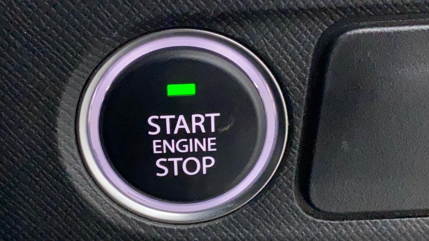 2022 Tata PUNCH CREATIVE  AMT, Petrol, Automatic, 27,268 km, Keyless Start/ Stop Button