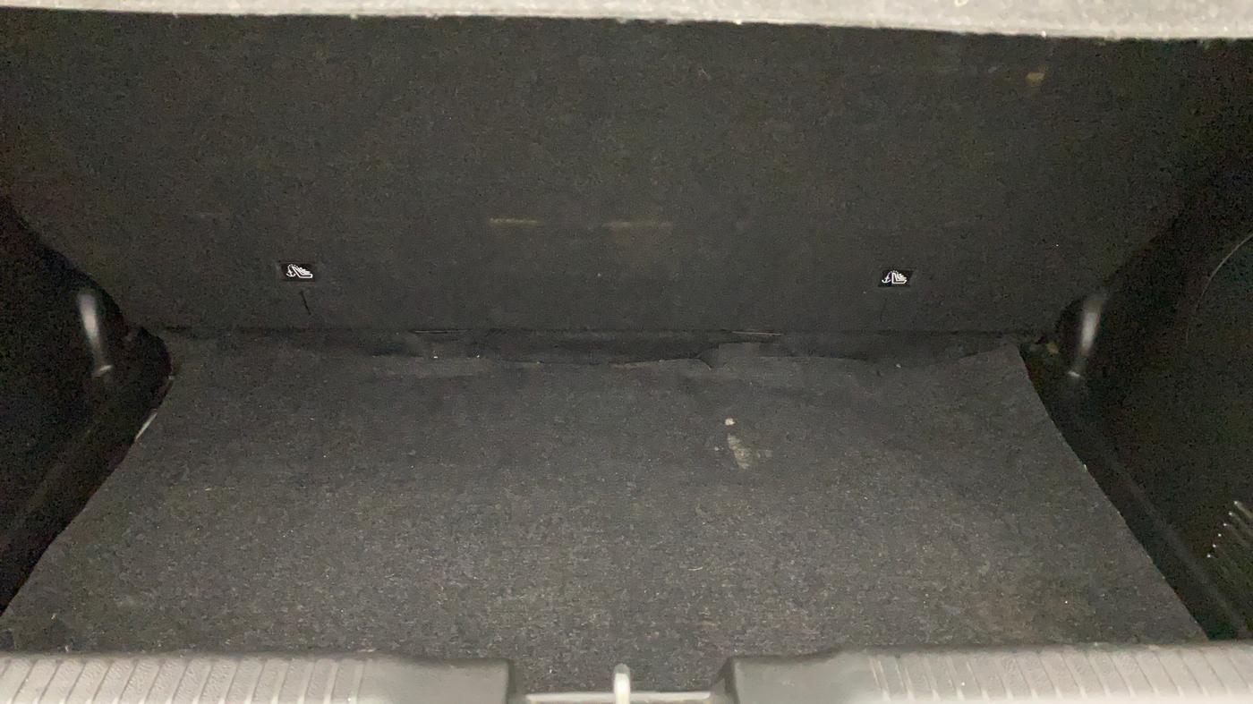 2019 Maruti Swift VXI D, Petrol, Manual, 19,837 km, Boot Inside View