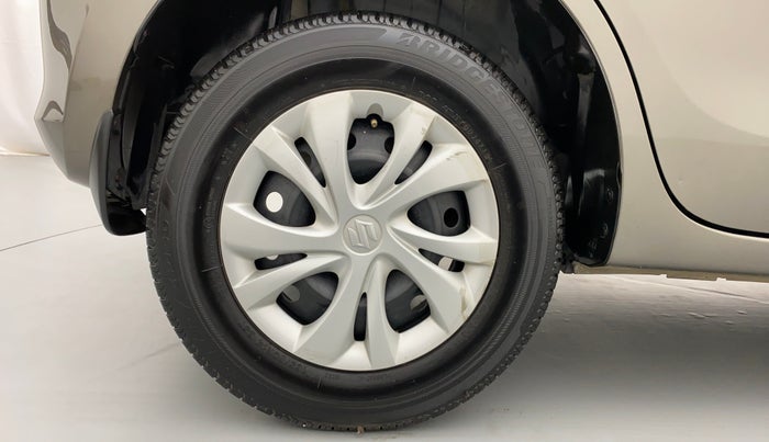 2019 Maruti Swift VXI D, Petrol, Manual, 19,837 km, Right Rear Wheel