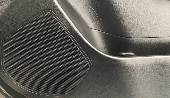 2019 Maruti Swift VXI D, Petrol, Manual, 19,837 km, Speakers