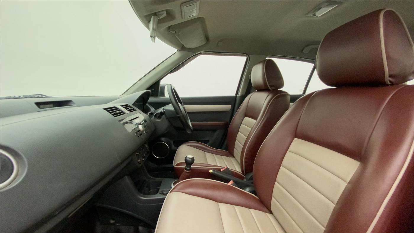 2010 Maruti Swift Dzire VXI, Petrol, Manual, 91,136 km, Right Side Front Door Cabin