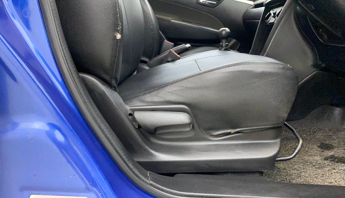 2014 Maruti Swift VXI, Petrol, Manual, 81,684 km, Driver Side Adjustment Panel