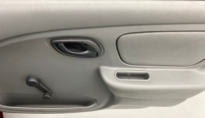 2014 Maruti Alto K10 LXI P, Petrol, Manual, 27,535 km, Driver Side Door Panels Control