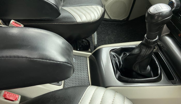 2020 Mahindra Scorpio S9, Diesel, Manual, 41,925 km, Gear Lever