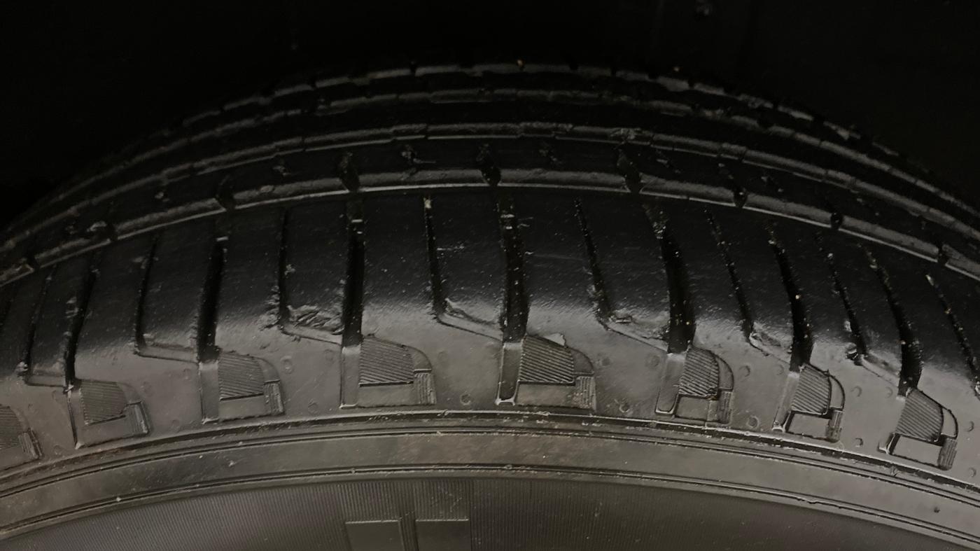2024 Mahindra SCORPIO-N Z8 PETROL AT 7 STR, Petrol, Automatic, 17,908 km, Right Rear Tyre Tread