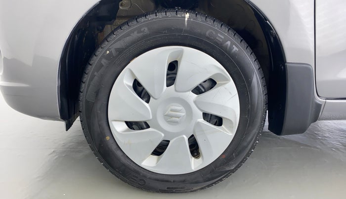 2017 Maruti Celerio VXI d, Petrol, Manual, 26,125 km, Left Front Wheel