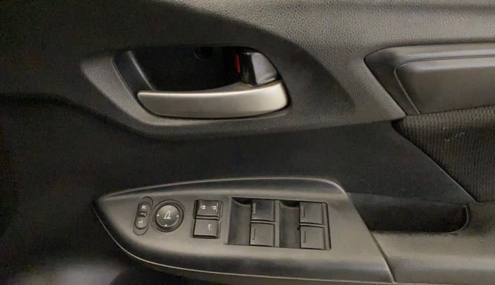 2018 Honda WR-V 1.2L I-VTEC S MT, Petrol, Manual, 35,798 km, Driver Side Door Panels Control