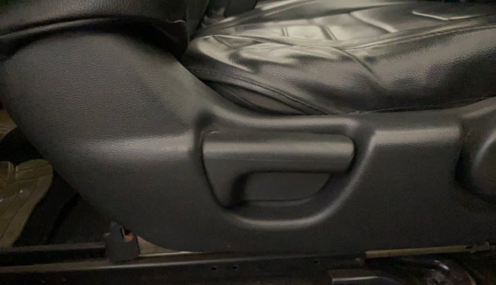 2018 Honda WR-V 1.2L I-VTEC S MT, Petrol, Manual, 35,798 km, Driver Side Adjustment Panel