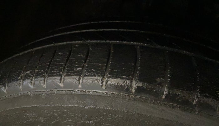 2018 Honda WR-V 1.2L I-VTEC S MT, Petrol, Manual, 35,798 km, Right Front Tyre Tread