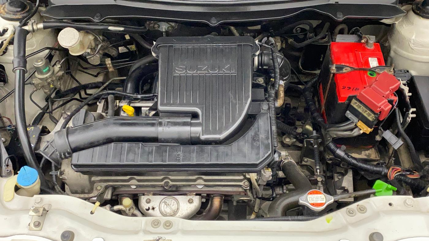 2013 Maruti Swift VXI, Petrol, Manual, 60,562 km, Open Bonet