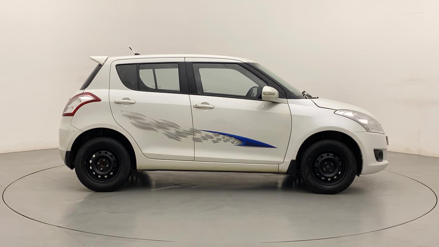 2013 Maruti Swift VXI, Petrol, Manual, 60,562 km, Right Side View