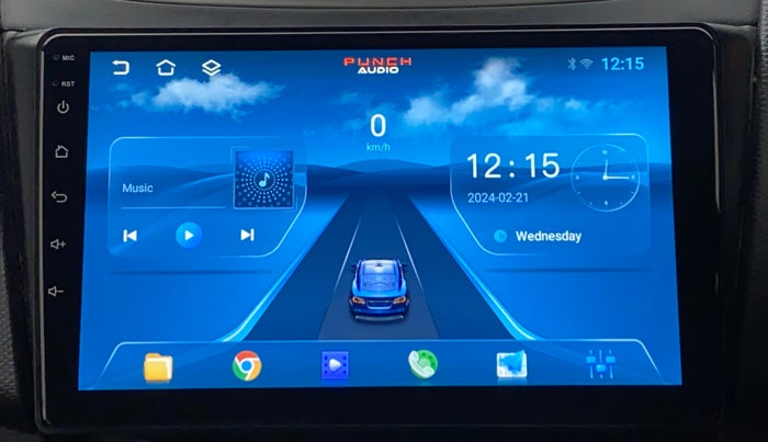 2013 Maruti Swift VXI, Petrol, Manual, 60,562 km, Infotainment System