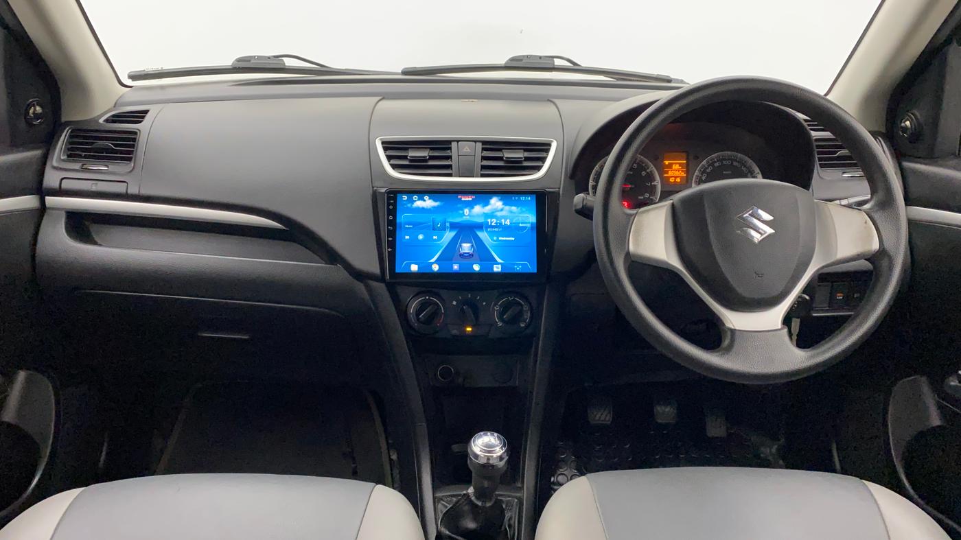 2013 Maruti Swift VXI, Petrol, Manual, 60,562 km, Dashboard