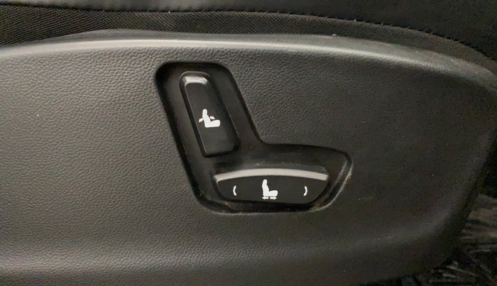 2019 MG HECTOR SHARP 1.5 DCT PETROL, Petrol, Automatic, 83,284 km, Driver Side Adjustment Panel