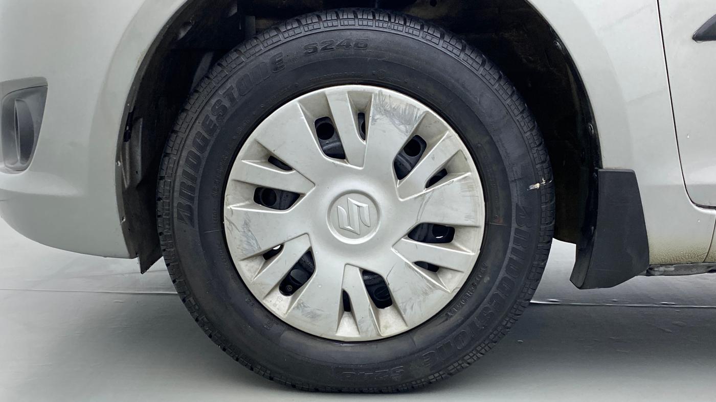 2012 Maruti Swift VXI D, Petrol, Manual, 40,186 km, Left Front Wheel