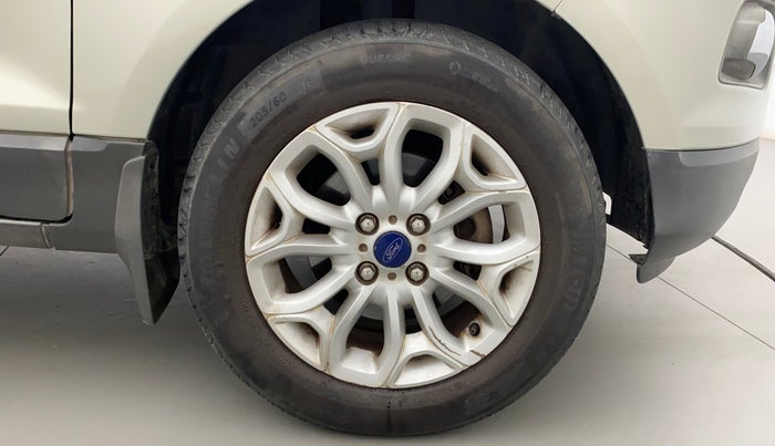 2015 Ford Ecosport TITANIUM 1.5L PETROL AT, Petrol, Automatic, 81,185 km, Right Front Wheel