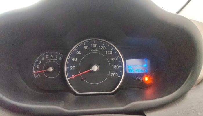 2013 Hyundai i10 MAGNA 1.1, Petrol, Manual, 1,06,088 km, Odometer Image