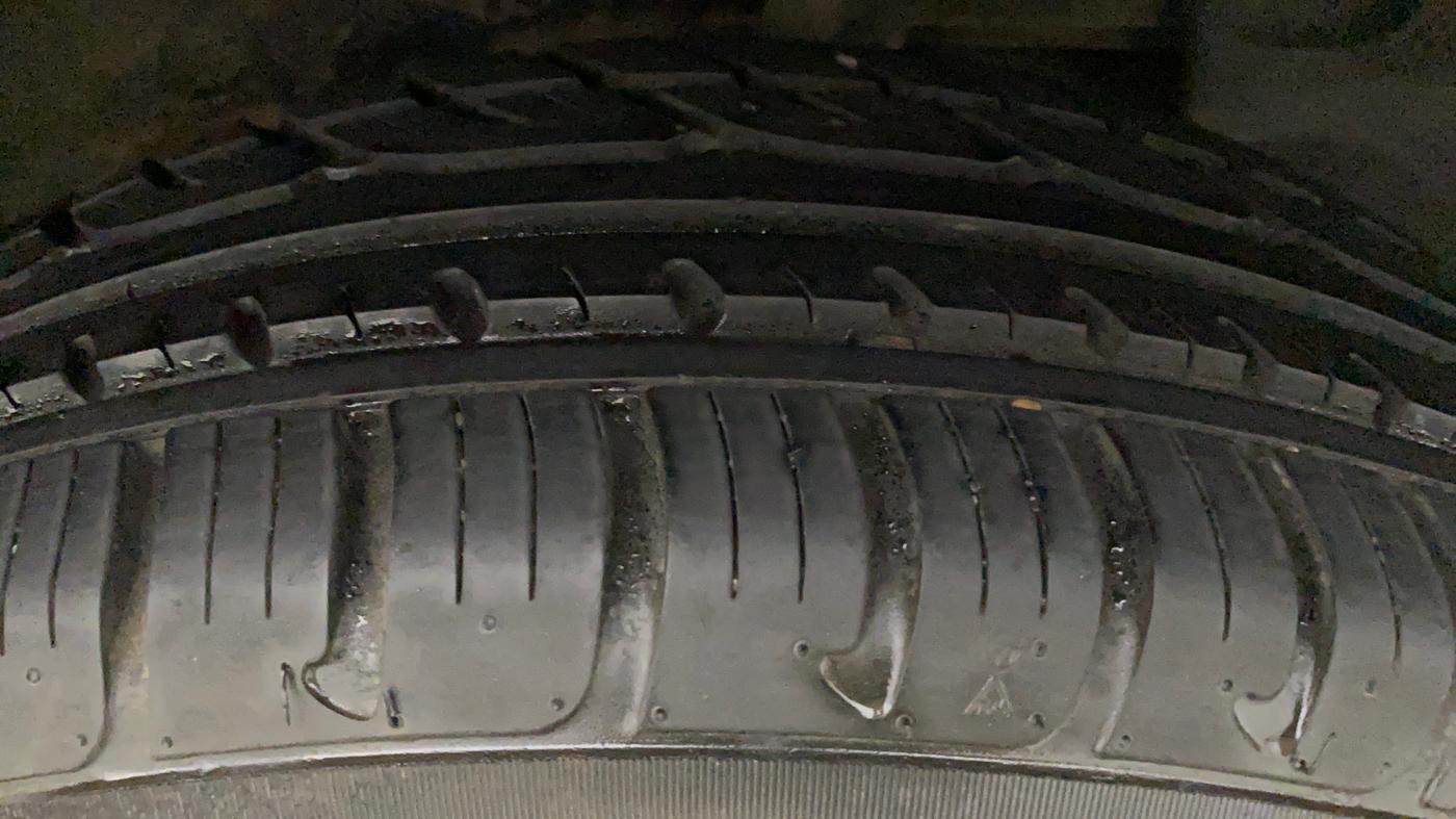 2014 Nissan Terrano XL (P), Petrol, Manual, 43,961 km, Left Rear Tyre Tread