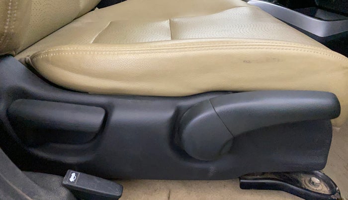 2015 Honda City 1.5L I-VTEC VX, Petrol, Manual, 37,034 km, Driver Side Adjustment Panel