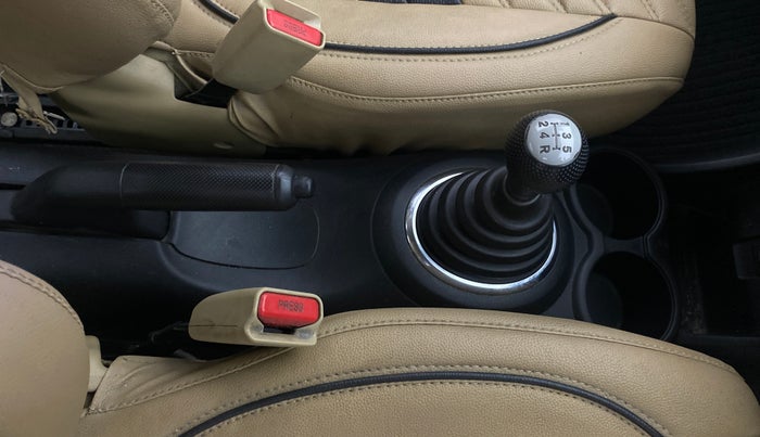 2015 Honda Amaze 1.2L I-VTEC VX, Petrol, Manual, 49,652 km, Gear Lever