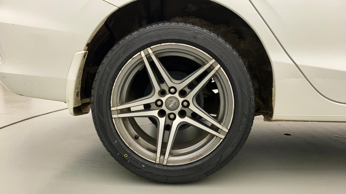 2021 Honda City 1.5L I-VTEC ZX CVT, Petrol, Automatic, 22,500 km, Right Rear Wheel