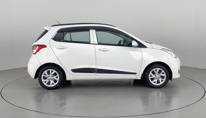 2018 Hyundai Grand i10 SPORTZ (O) 1.2 KAPPA VTVT, CNG, Manual, 38,086 km, Right Side View